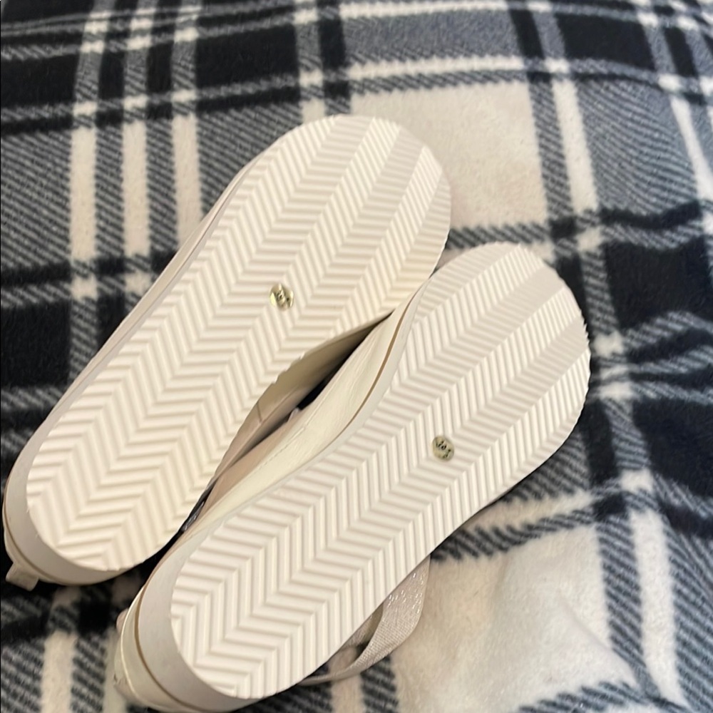 White and Silver Sneakers with Lace-Up Design - Picture 2 of 5